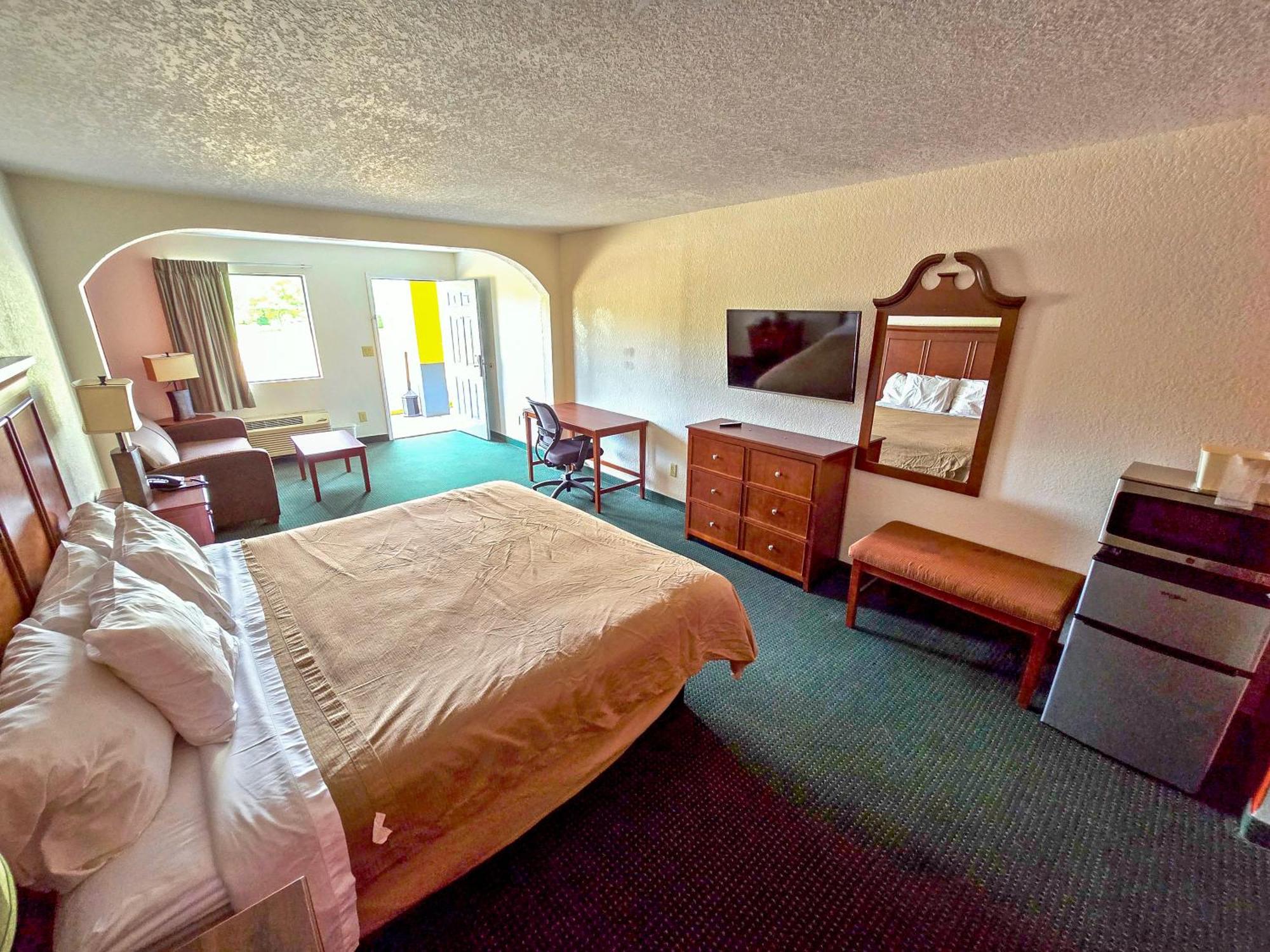Garden Inn And Suites Near Callaway Gardens Pine Mountain Kültér fotó